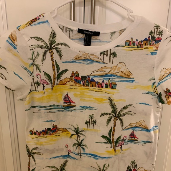 Forever 21 Tops - Forever 21 tee shirt